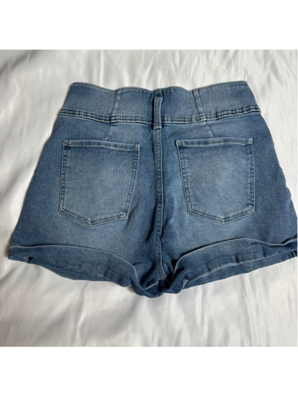Juniors No Boundaries Jean Shorts Size 11 Blue - Picture 4 of 7